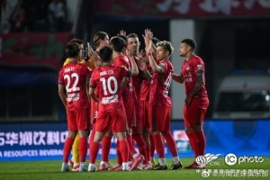 河南俱乐部酒祖杜康2-3青岛西海岸 卡多索传射、阿奇姆彭破门